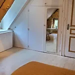 Moulin De Saint Gely بيت للعطل
