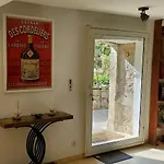 Moulin De Saint Gely بيت للعطل
